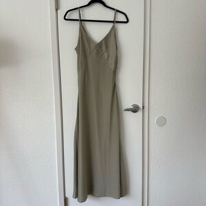 Mod Ref Olive Slip Dress